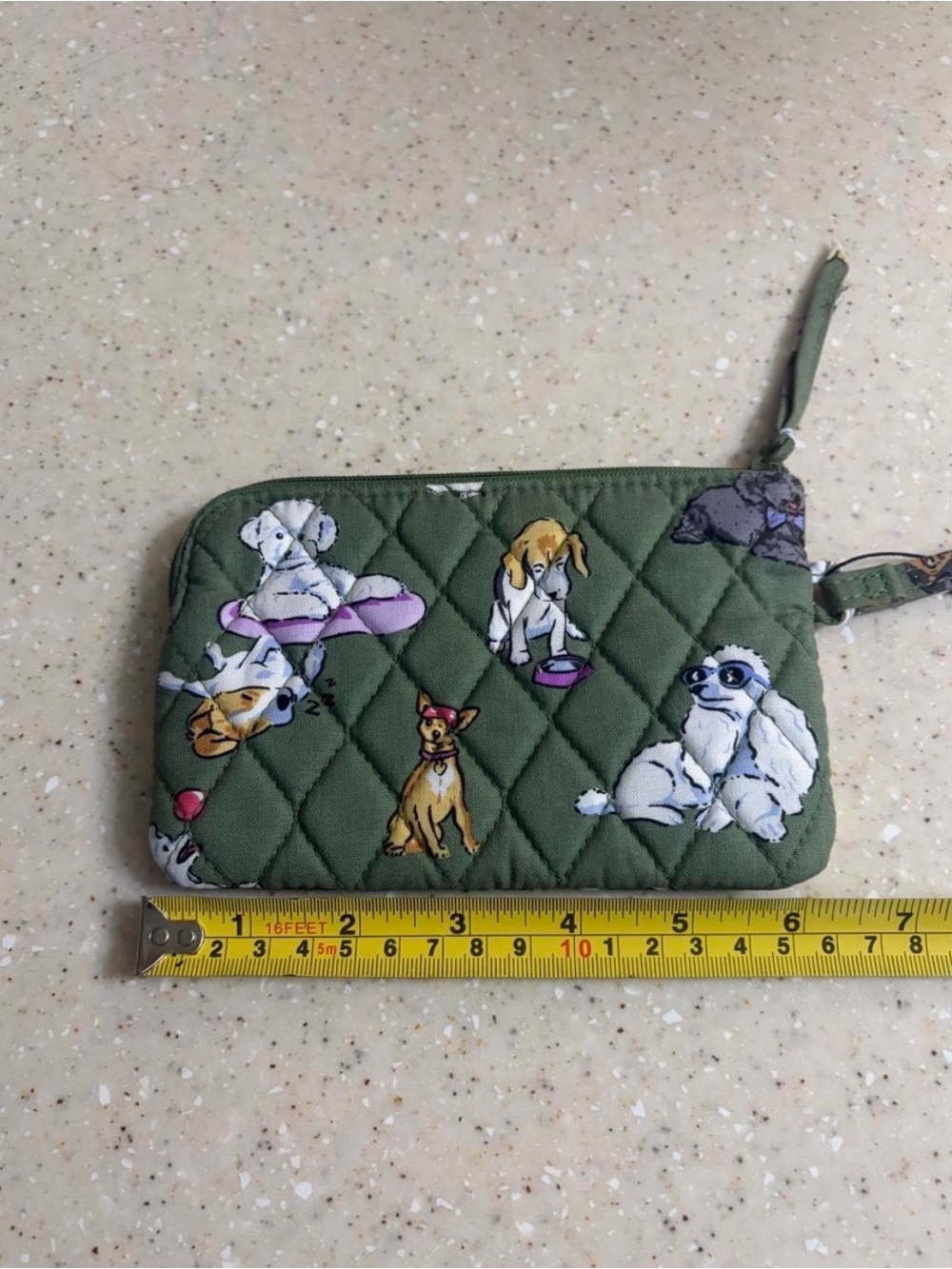 Vera Bradley Olive Quilted Wristlet with Dog Pattern - Picture 7 of 7